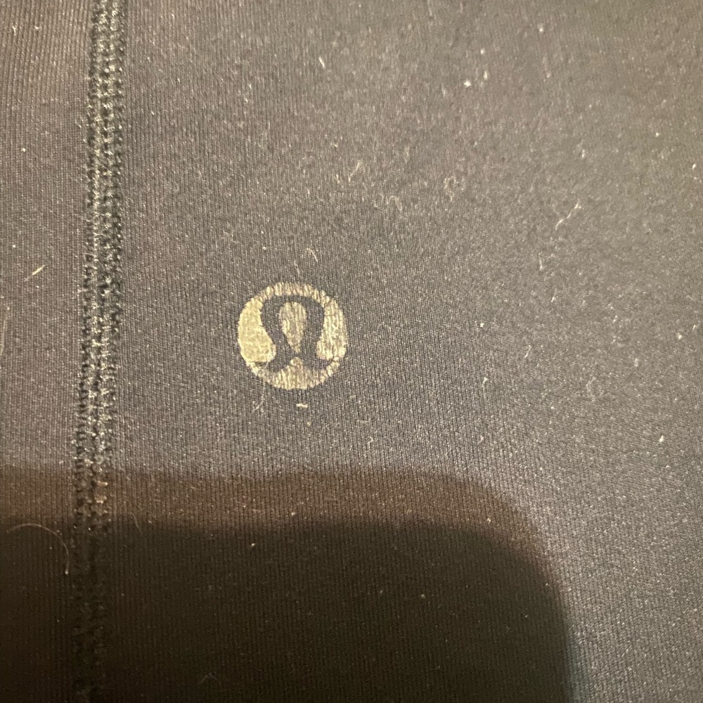 Lululemon black leggings - Picture 3 of 6